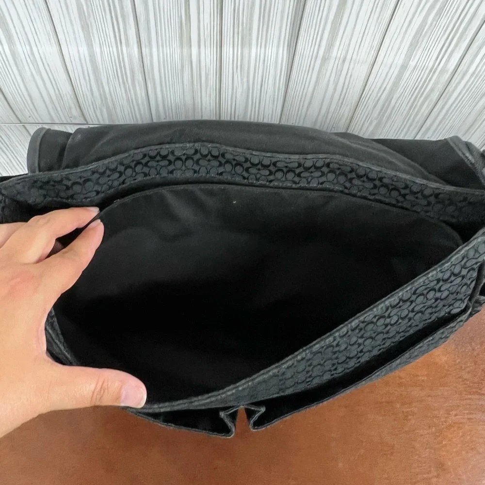 Coach Hudson Signature Commuter Bag Large - Picture 6 of 9